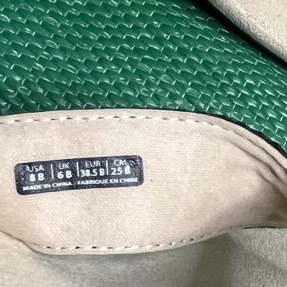 🎉✨ NWOT- Spenco Starboard Orthotic Memory Foam Women’s Size 8B Leather Sandals - Picture 4 of 17